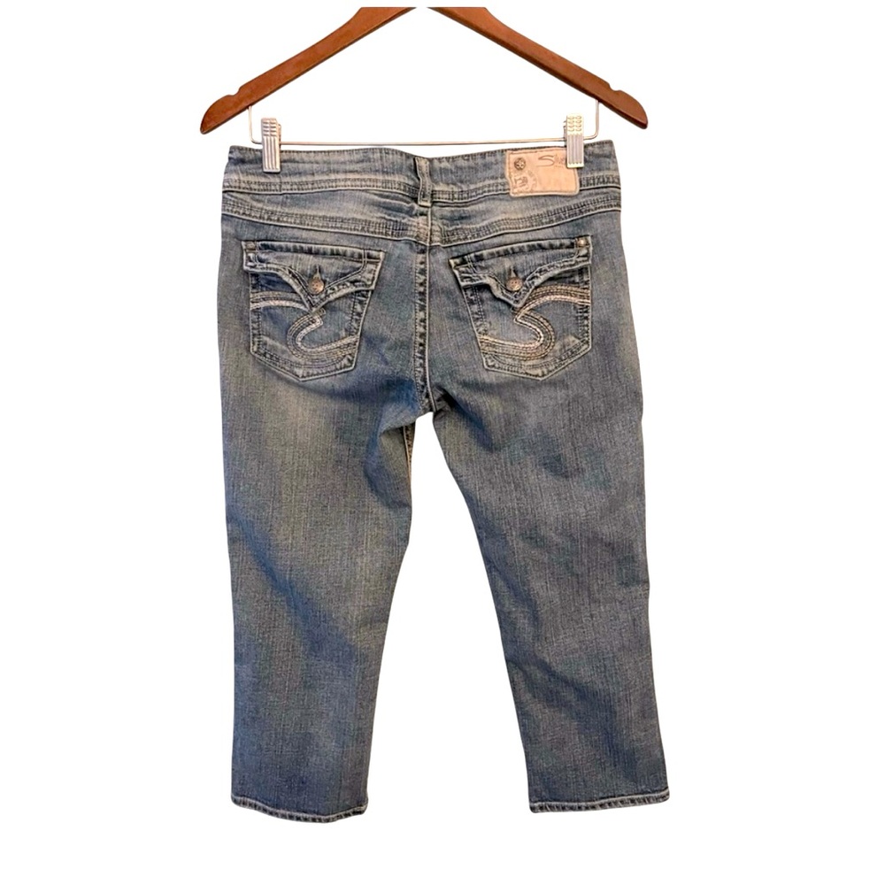 Silver Jeans•McKensie Capri Jeans